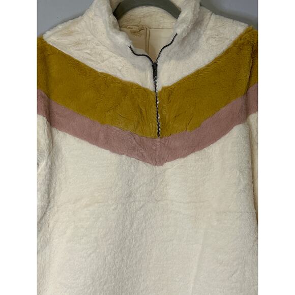 Hem & Thread Women’s Small Sherpa Pullover Cream Chevron Quarter Zip NWT - Picture 2 of 10